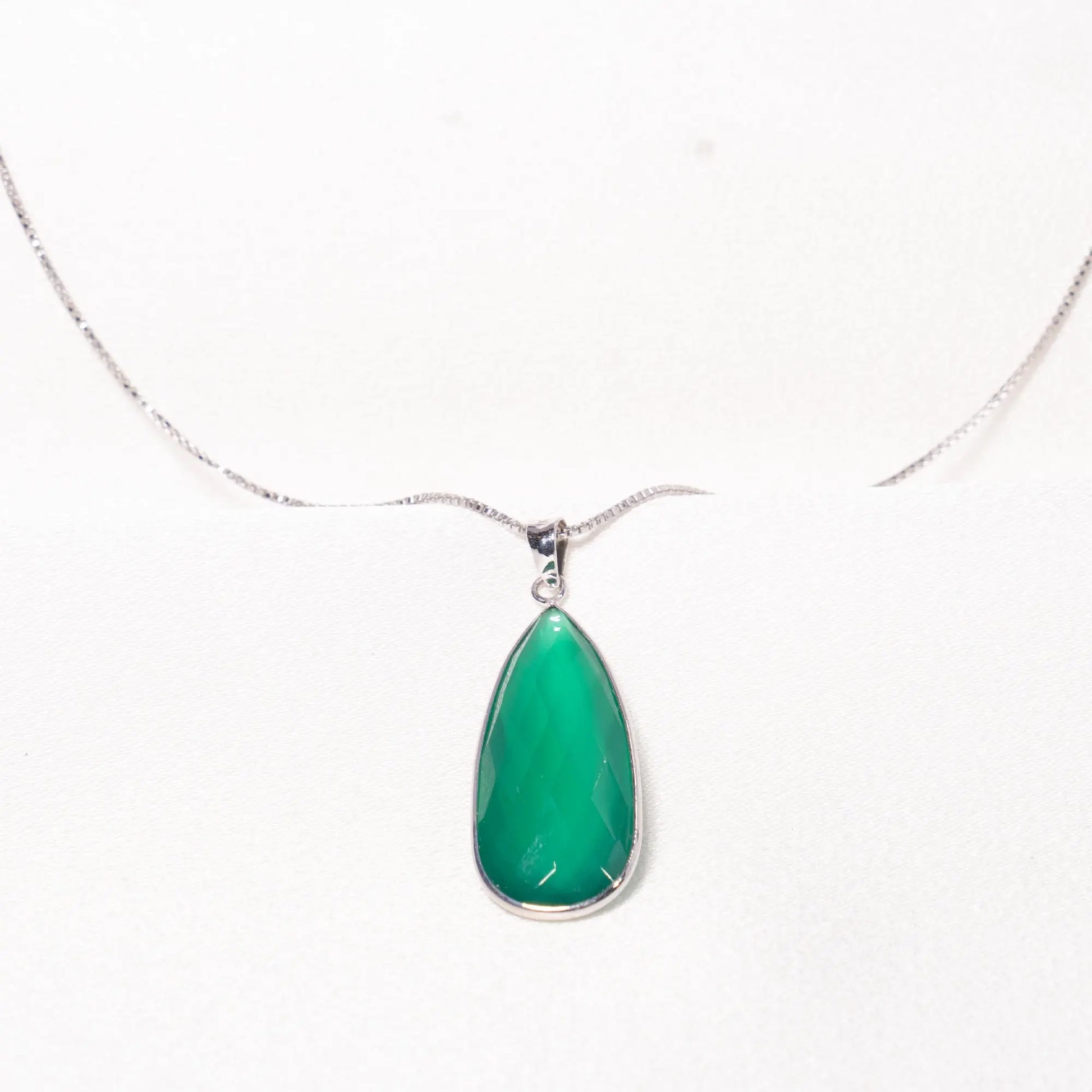 Sterling Silver Green Onyx Pear Pendant Necklace 18" Jewelmak Shop