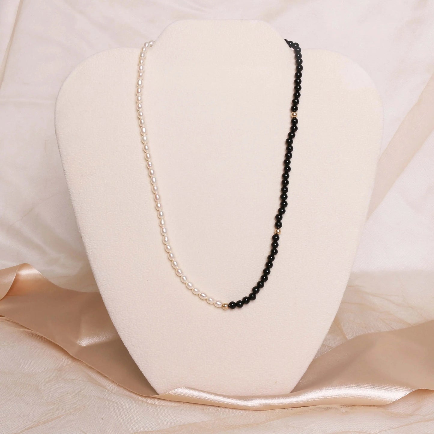 Cassidy Black Onyx & Pearl Necklace Jewelmak Shop